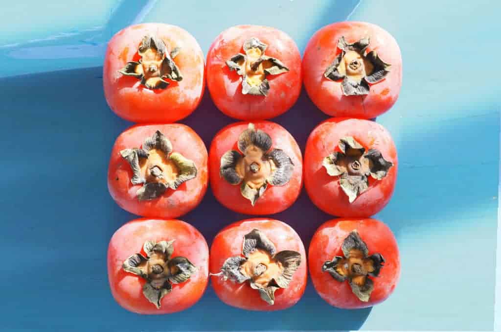 Kaki 5x weetjes die jij nog niet wist over dit fruit Blijtijds.nl Kaki 5x weetjes die jij nog niet wist over dit fruit Blijtijds.nl